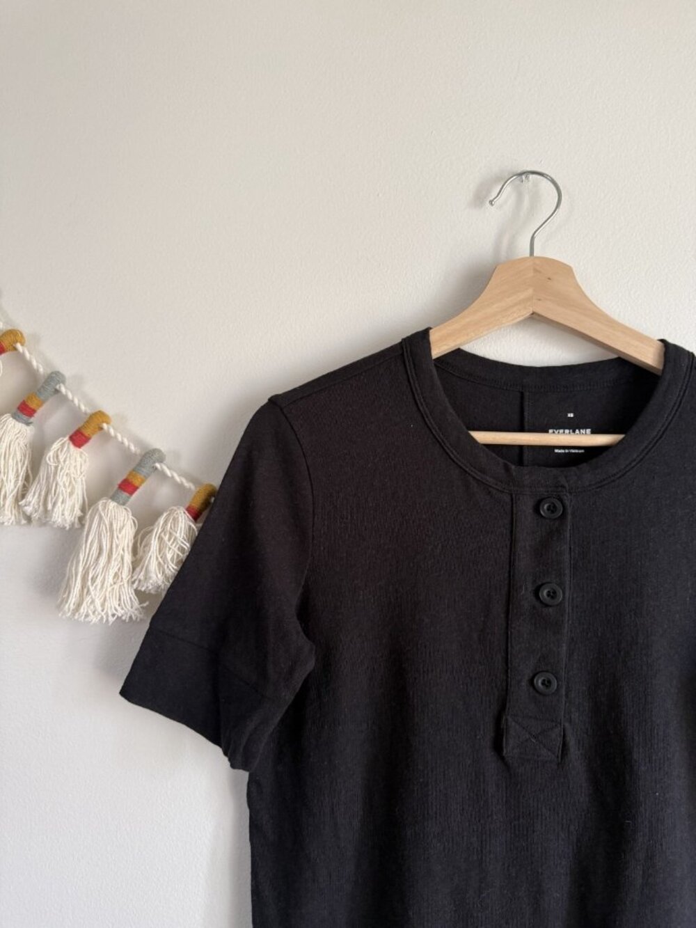 Everlane The Henley In Cotton Linen Black Short Sleeve Top Coastal Breathable XS - Picture 4 of 9